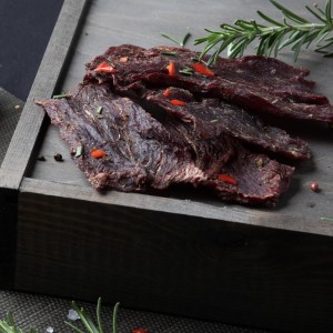 Jerky wołowina bazylia z czosnkiem